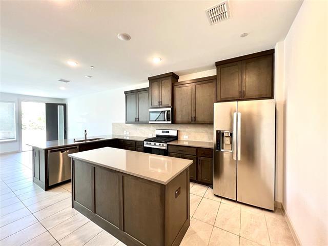 Building Photo - 1755 Montgomery Dr