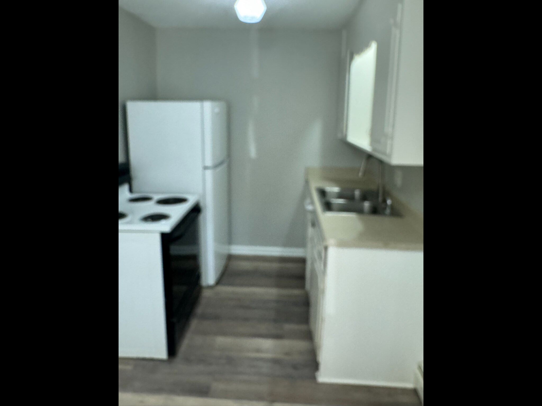 unit 17 - 276 White Bridge Pike