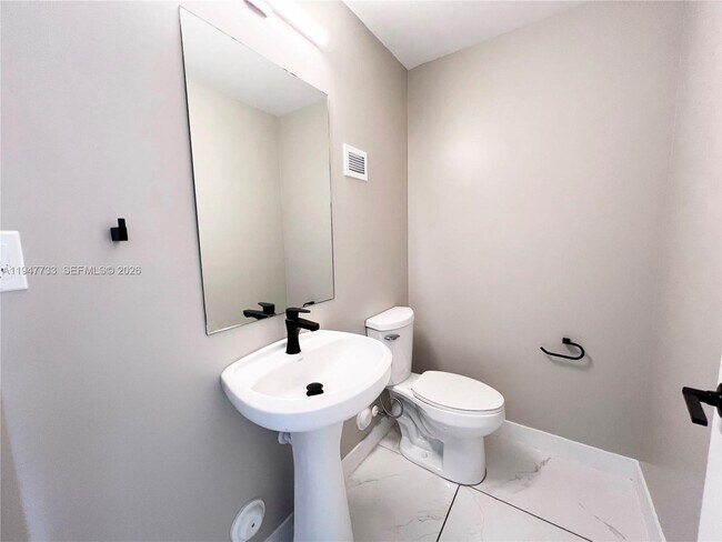 Building Photo - 25649 SW 144th Ave