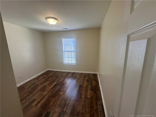 Building Photo - 5724 Crepe Myrtle Dr