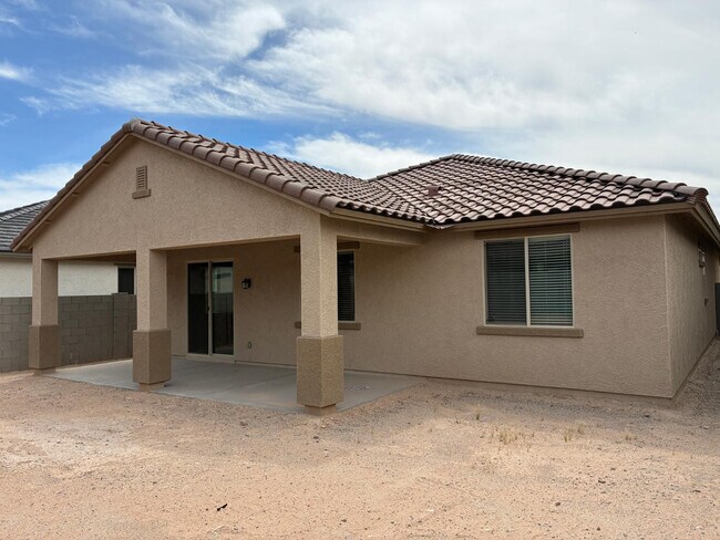 Building Photo - 18372 W Villa Chula Ln