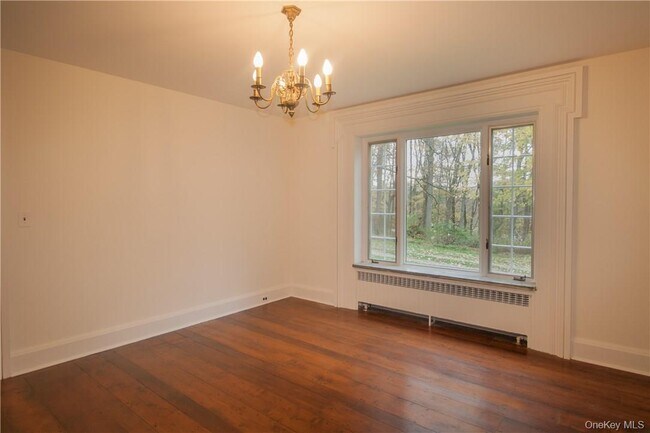 Building Photo - 21 Tinker Town Rd