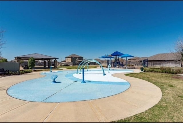 Building Photo - 3226 Memorial Way