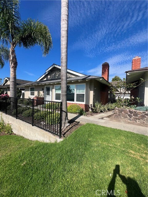 Building Photo - 16912 Canyon Ln