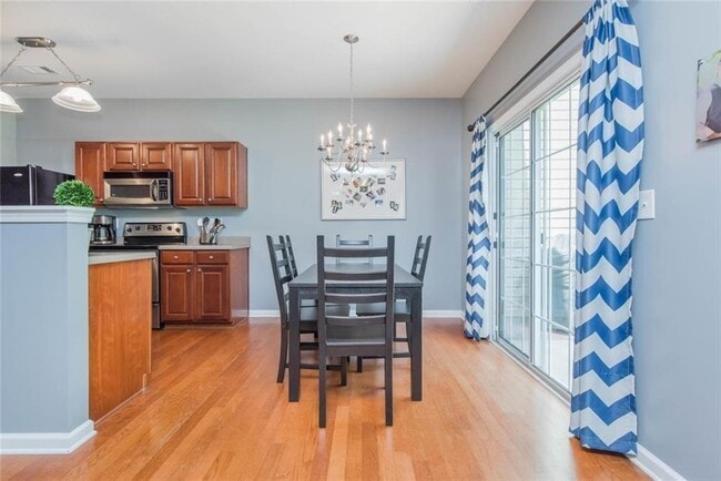 Building Photo - 519 Windstone Trail