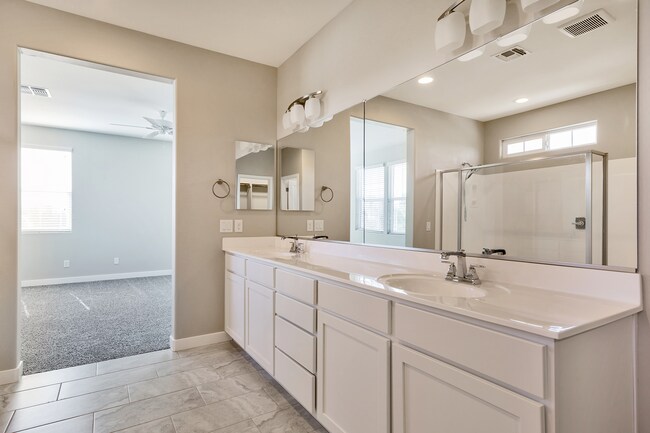 Building Photo - 2355 S Wycliff Cir