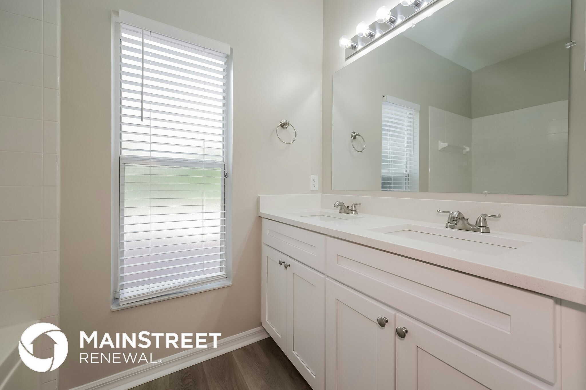 Building Photo - 2301 Jetridge St