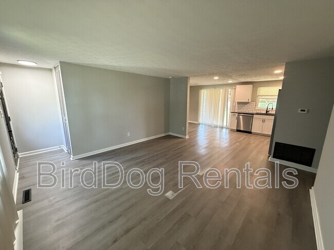 Building Photo - 2952 Olivette Rd