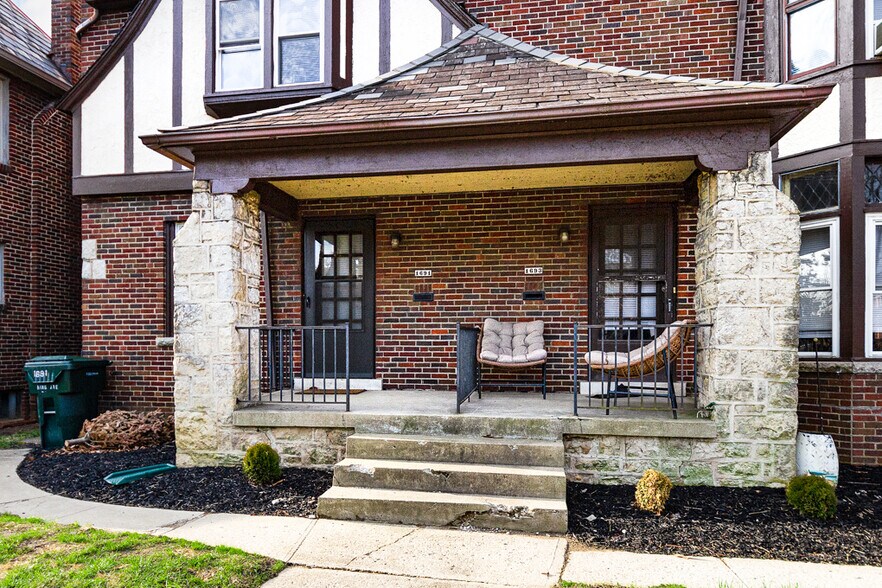 Building Photo - 1691 King Ave