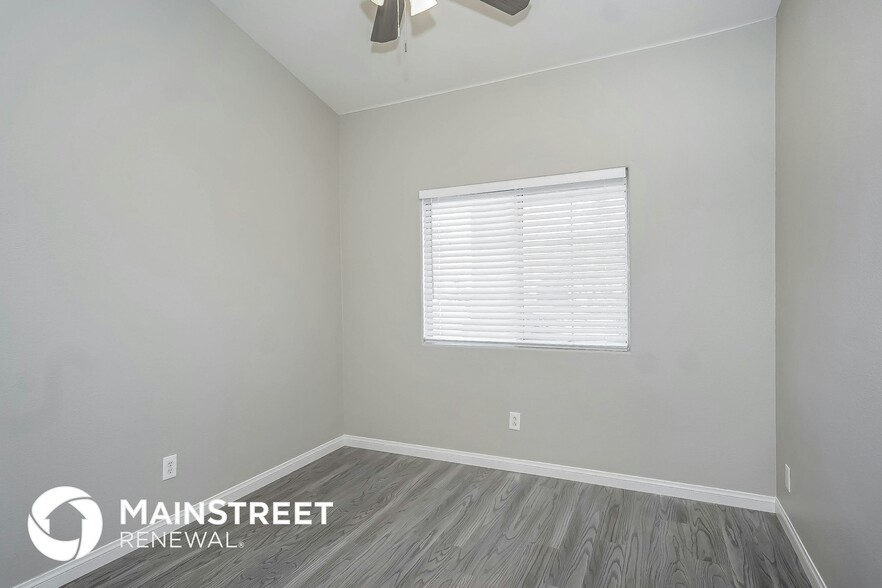 Building Photo - 825 Fuerte Ct