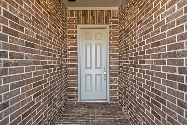 Building Photo - 1069 Dancing Feather St