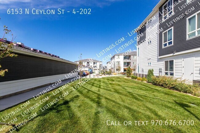 Building Photo - 6153 N Ceylon St