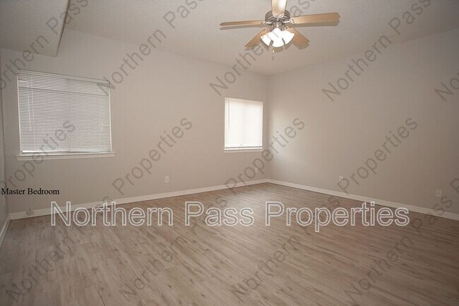 Building Photo - 1532 Century Plant Dr