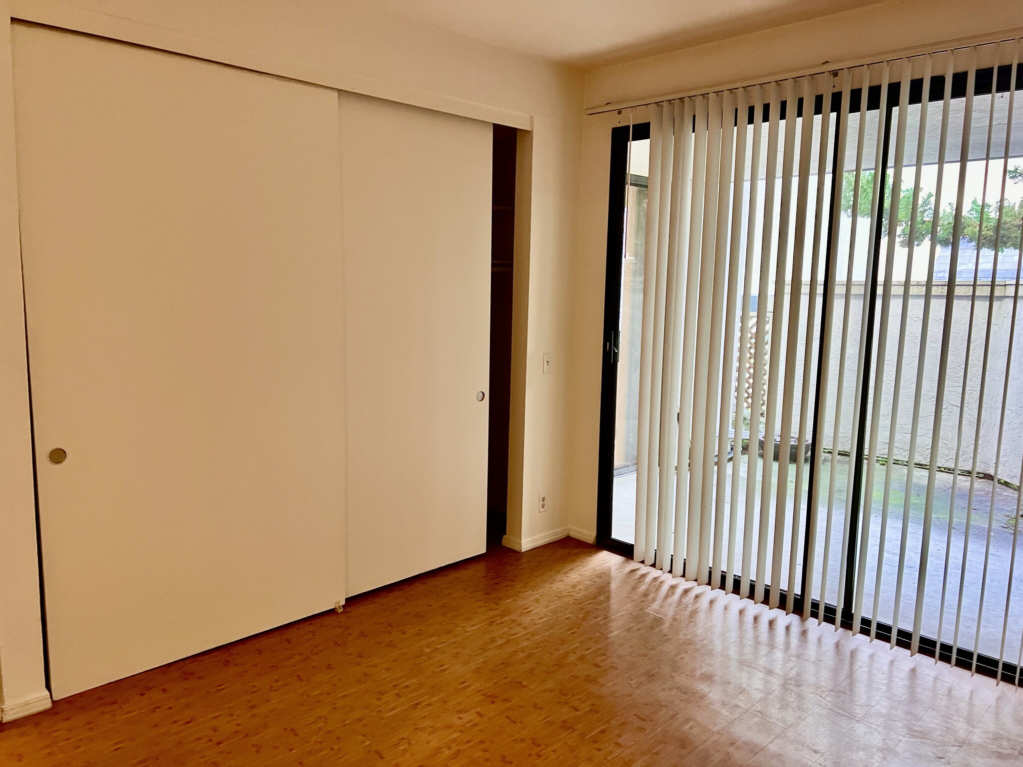 Building Photo - 2224 River Run Dr