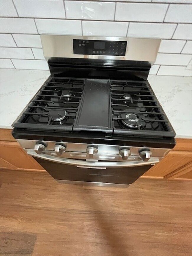 Building Photo - Coming Soon!