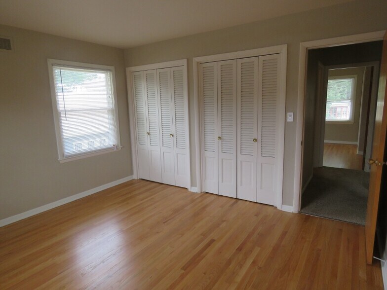 Bedroom.2 - 1118 E Washington St