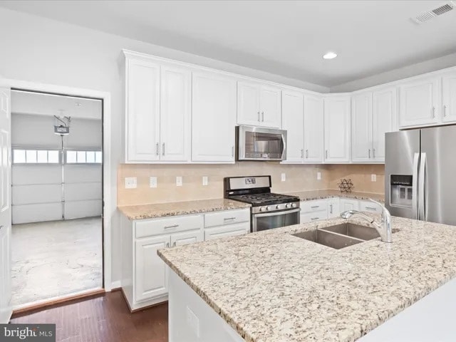 Building Photo - 20581 Geddes Ter