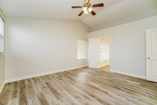 Building Photo - 608 Beckler Ln