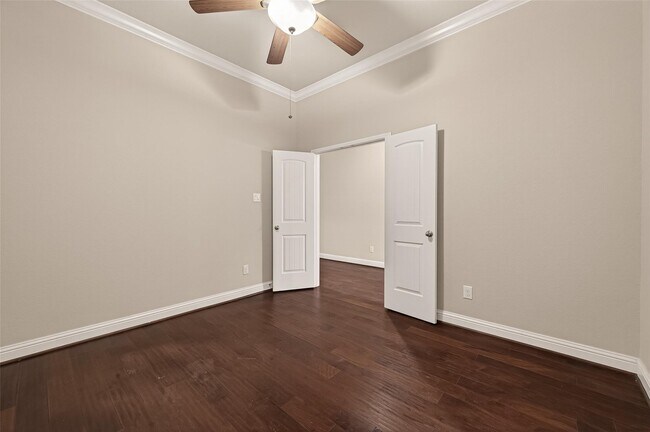 Building Photo - 107 Angel Hollow Ln