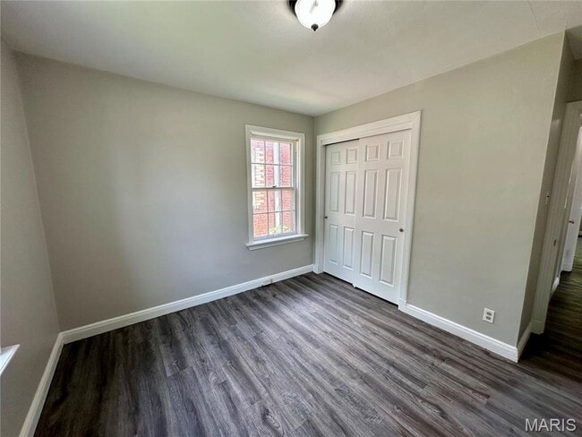 Building Photo - 1422 Tamerton Ave