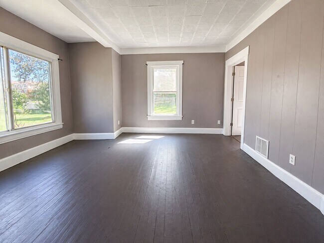 Building Photo - 202 O Bannon Ave