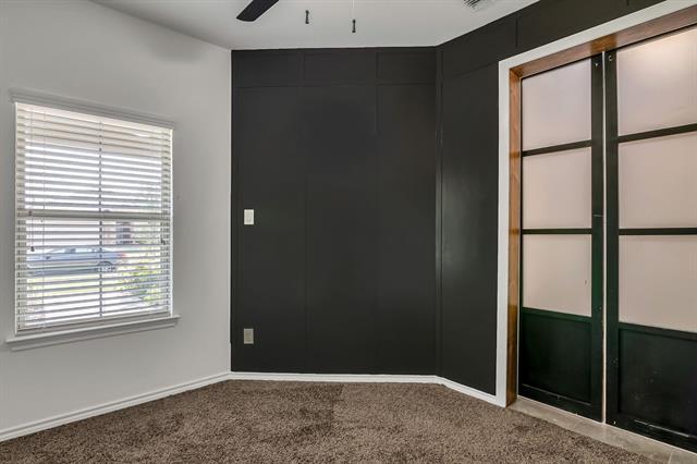 Building Photo - 10113 Saltbrush St