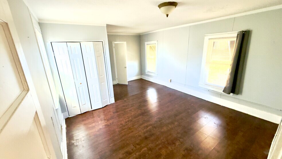 Third bedroom view - 136 S Peninsula Dr