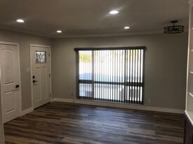 Building Photo - 1742 W 83rd St