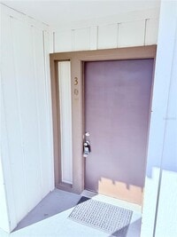 Building Photo - 6519 W Newberry Rd