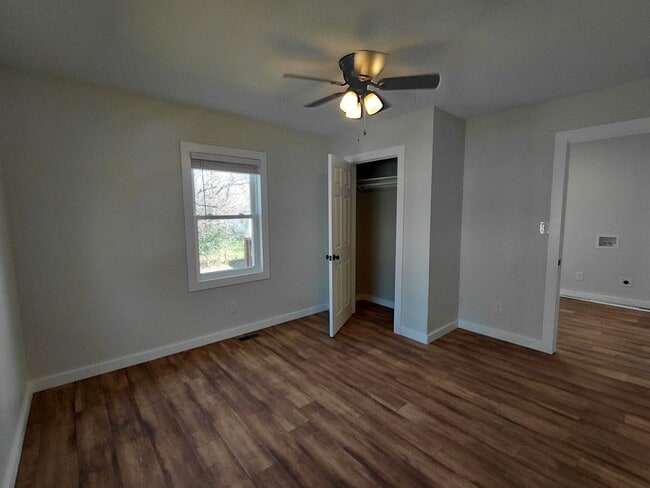 Building Photo - Cozy Home in Rolla