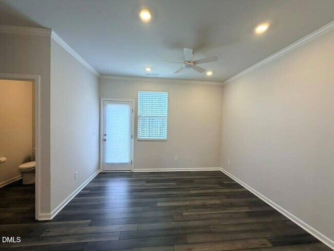 Building Photo - 451 Carolina Spgs Blvd