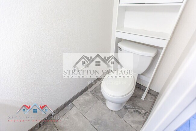 Building Photo - 19601 N 7th St