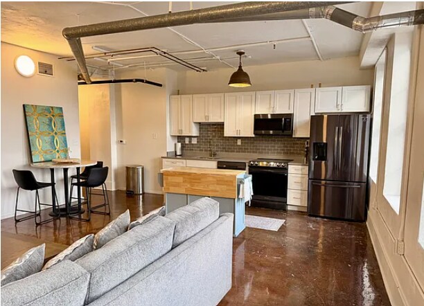 Modern Kitchen - 116 S Gay St