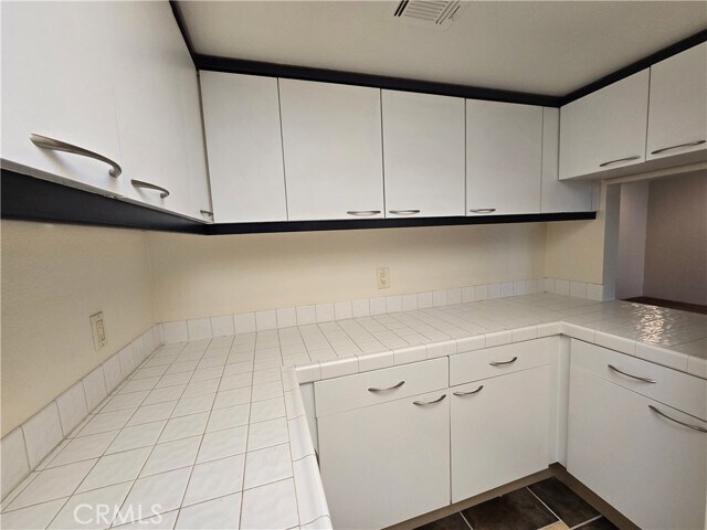 Building Photo - 35200 Cathedral Canyon Dr