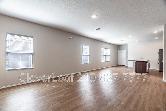 Building Photo - 14635 Hackamore Wy