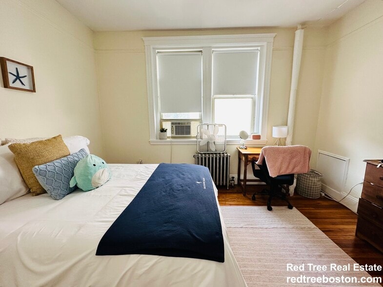 Apt 6 - 24 Colborne Rd