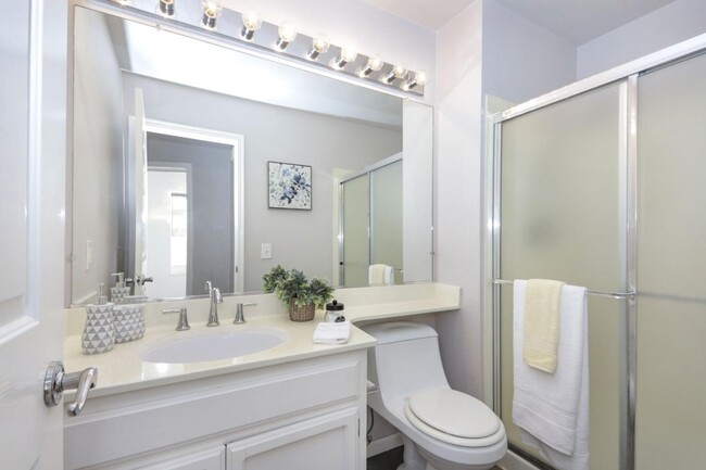 Building Photo - 4633 Hampton Falls Pl