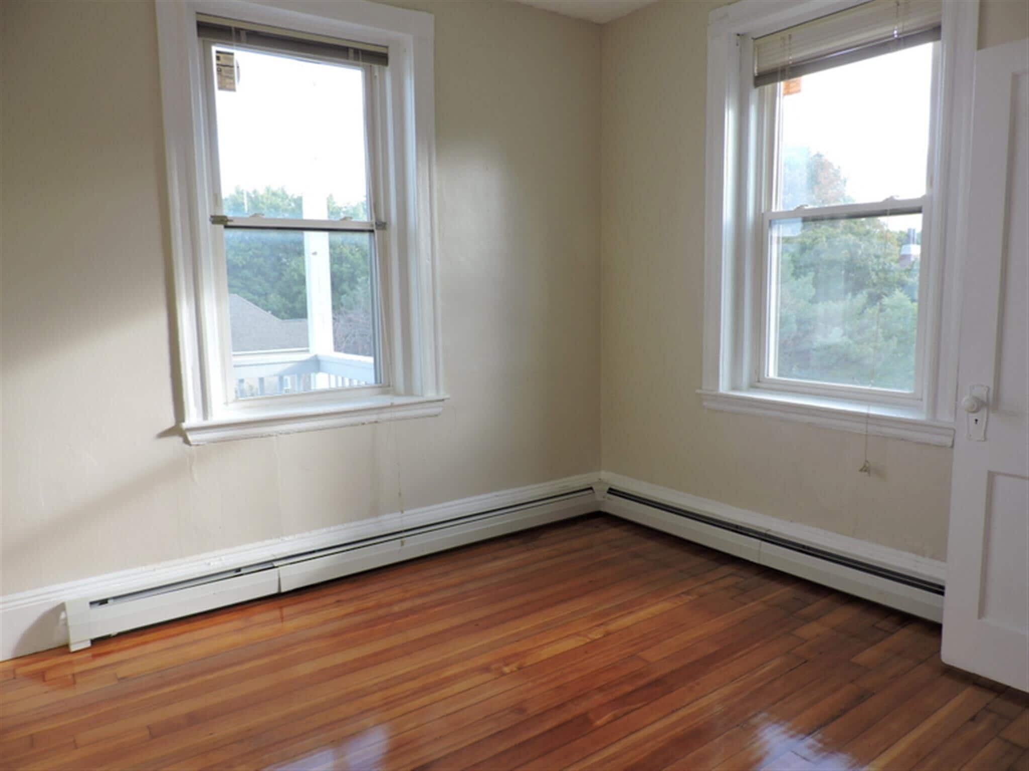 Building Photo - 280 Brookline St