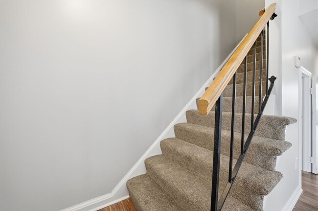 Building Photo - 2 Charles Parish Dr