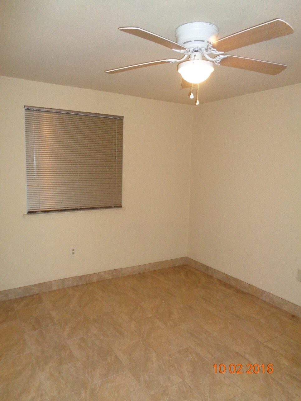 Building Photo - 946 Jennifer Jean Dr