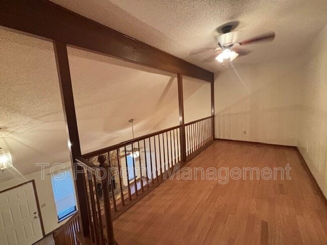 Building Photo - 11647 Fort Caroline Lakes Dr
