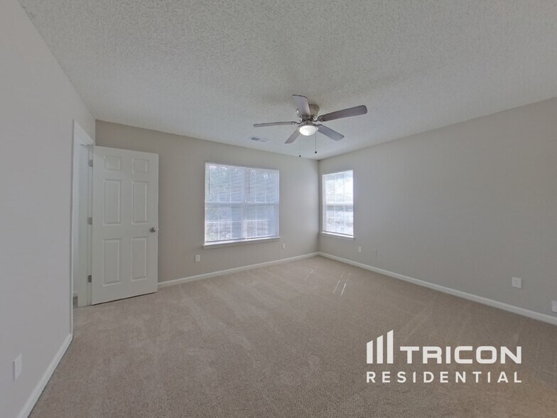 Building Photo - 3310 Nevin Brook Rd