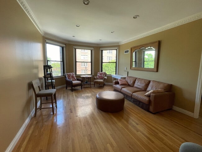 Building Photo - 240 Devonshire St