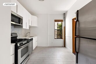 Building Photo - 442 St Marks Ave