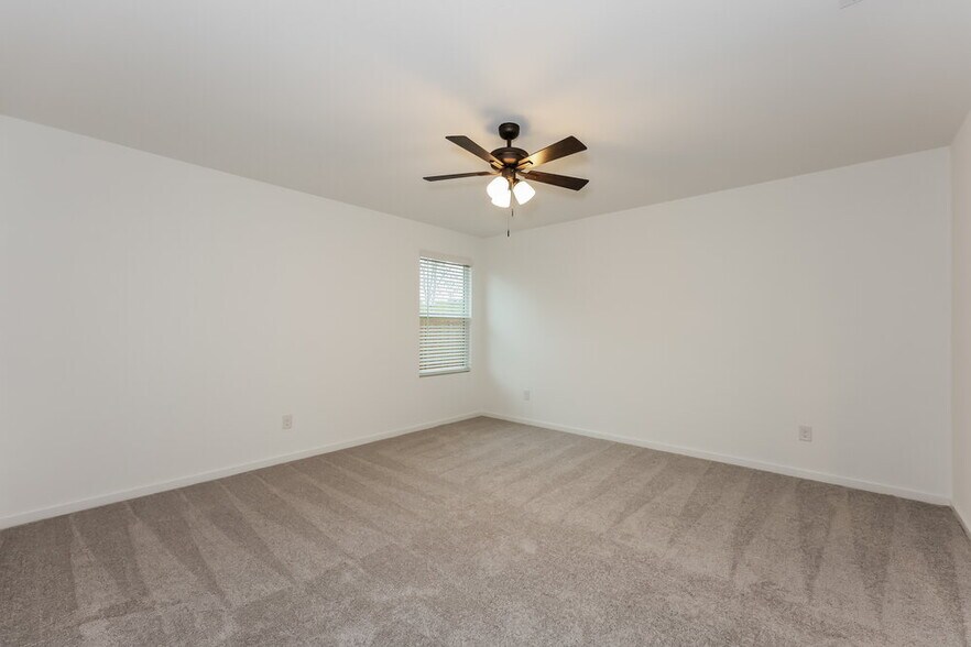 Building Photo - 120 Arbor Hls Rd