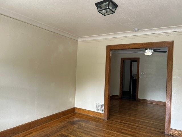 Building Photo - 439 Valley S Dr