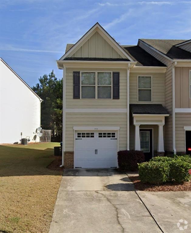 Building Photo - 6215 Elmshorn Way