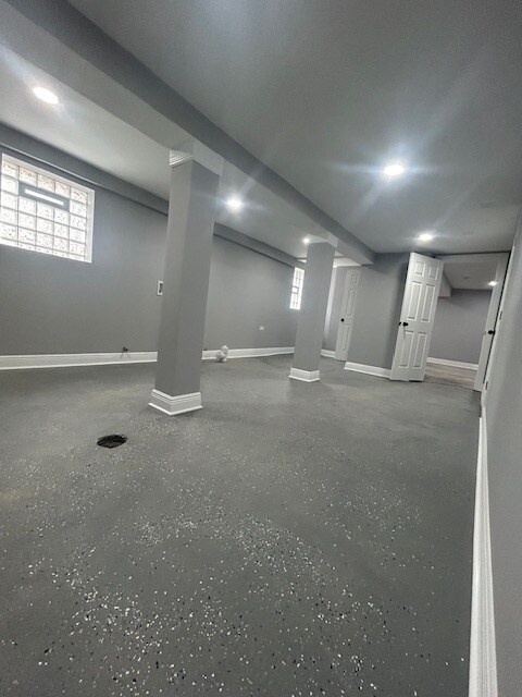 Building Photo - 10509 S Edbrooke Ave