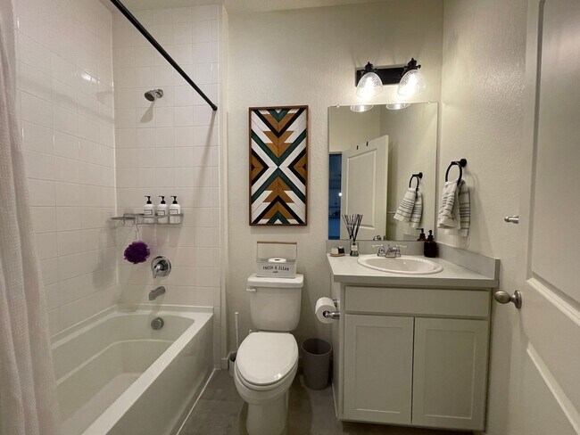 Building Photo - Live Lavishly in Harmony Ridge- Fully Furnished 5-Bedroom Dream Home with Backyard Oasis & Speake...