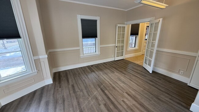 Building Photo - 36 Wakefield St